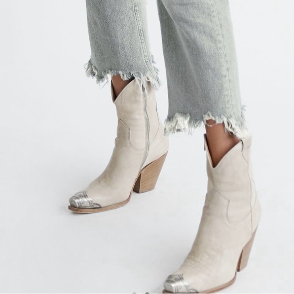 Free People Brayden Western Boot in Bone - Size 9 - Picture 3 of 4